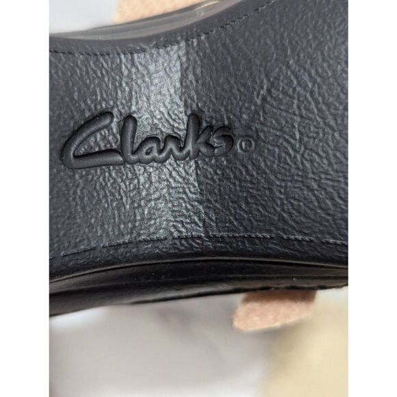 Clarks Collection Women's Tan Cushion Soft 2" Heel Comfort Sandals Size 8.5 - Picture 8 of 8